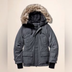 Aritzia- Golden by TNA Larsen Parka Grey size medium